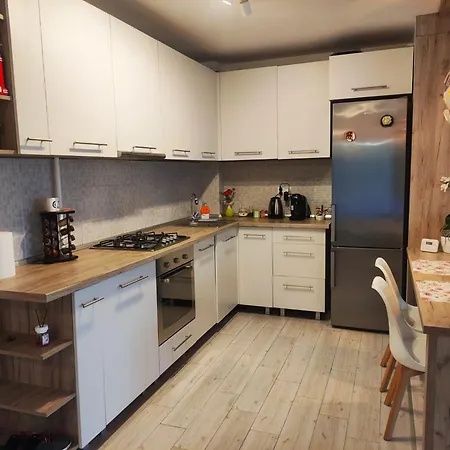 Azure Cosy - Private Terrace And Free Parking