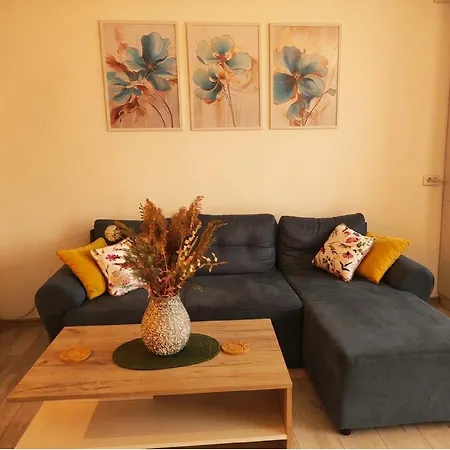 Apartman Azure Cosy - Private Terrace And Free Parking *